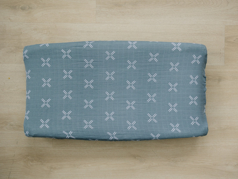 Blue X Changing Pad Cover Freshly Picked + Mebie Baby